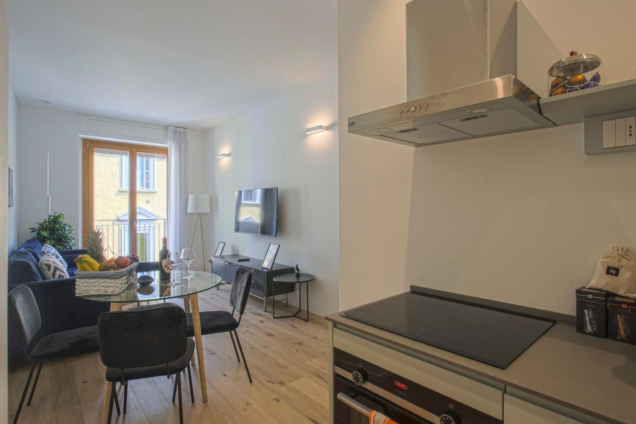 Milan Lovely Apartment-Hosted By Sweetstay Exterior photo