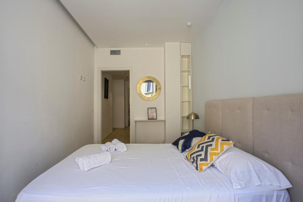 Milan Lovely Apartment-Hosted By Sweetstay Exterior photo